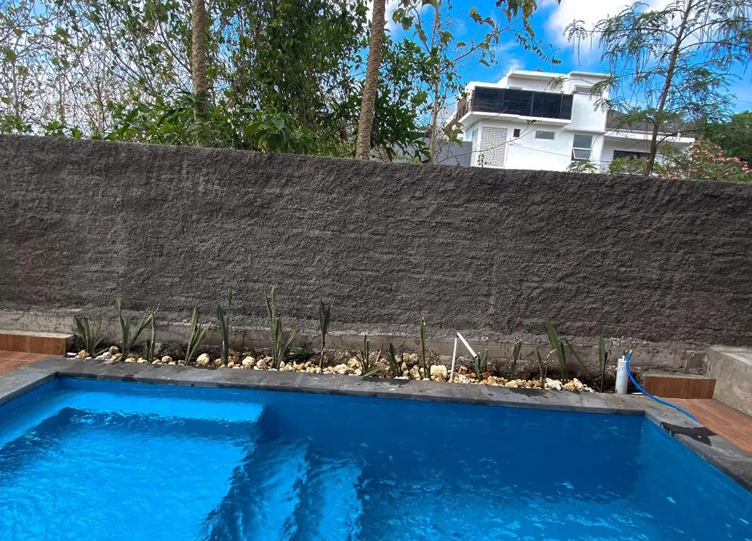 Loka Loka Uluwatu Villa  Uluwatu (Bali)